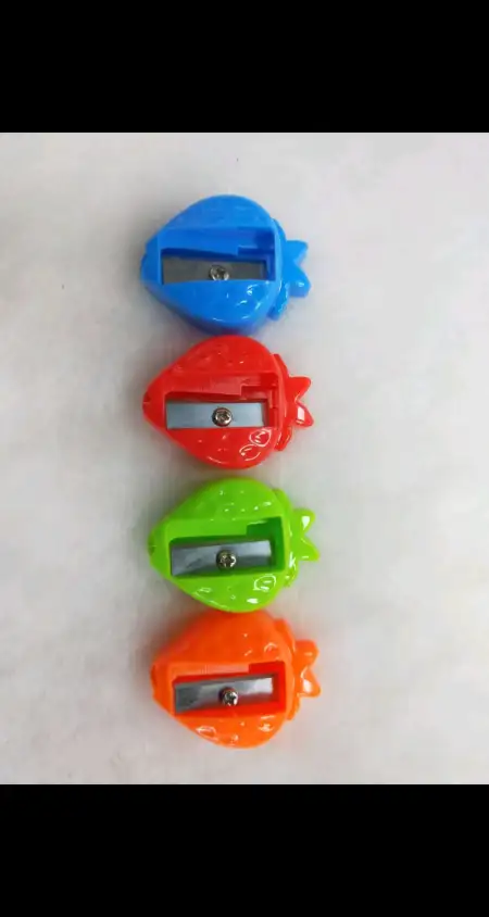 Cute cartoon strawberry pencil sharpener Cute cartoon strawberry pencil sharpener
